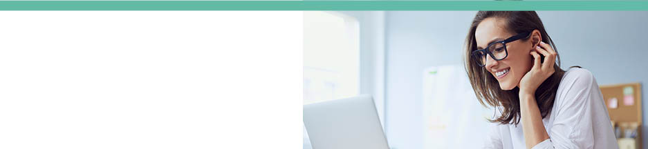 Online Infotermin-Besucherin c shutterstock.com baranq