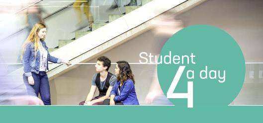 Studiereden am Campus