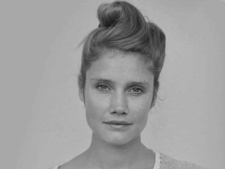Portrait Lea Helle